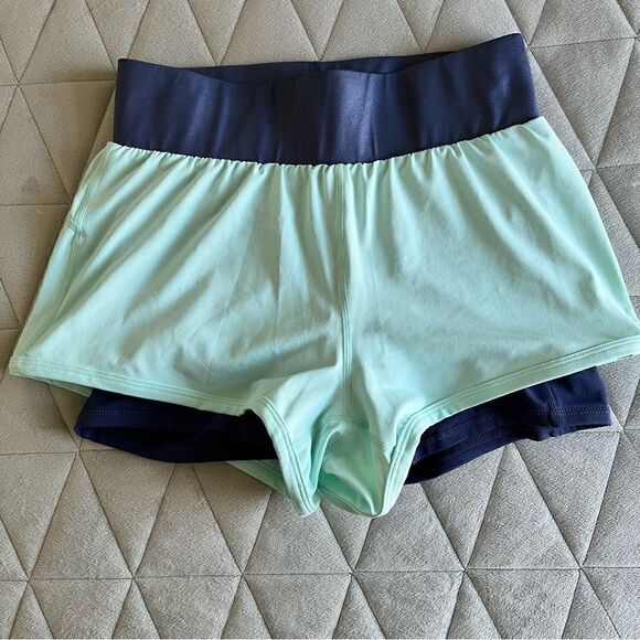 Fabletics Women's Comfort Band Shorts with Biker Shorts Liner Size Small - Picture 4 of 11